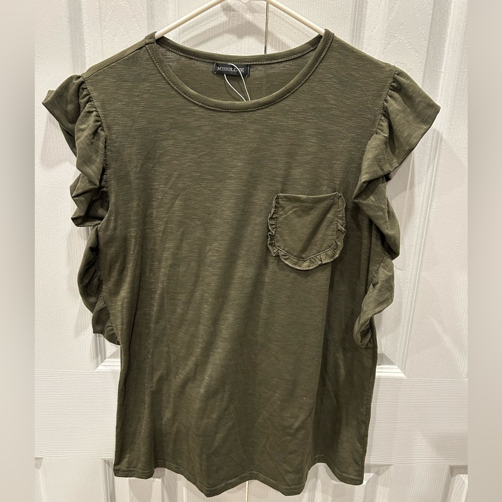 NWT Miholl Ruffle Sleeves Green Print Pocket Top Size Medium
